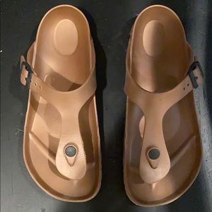 Coral rose gold birkenstock’s